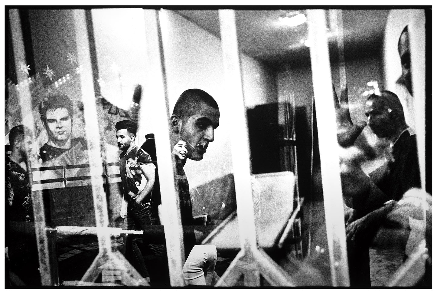 Simon Chang / Special edition of Shepherds and the Slaughterhouse (Pastirji in klavnica)