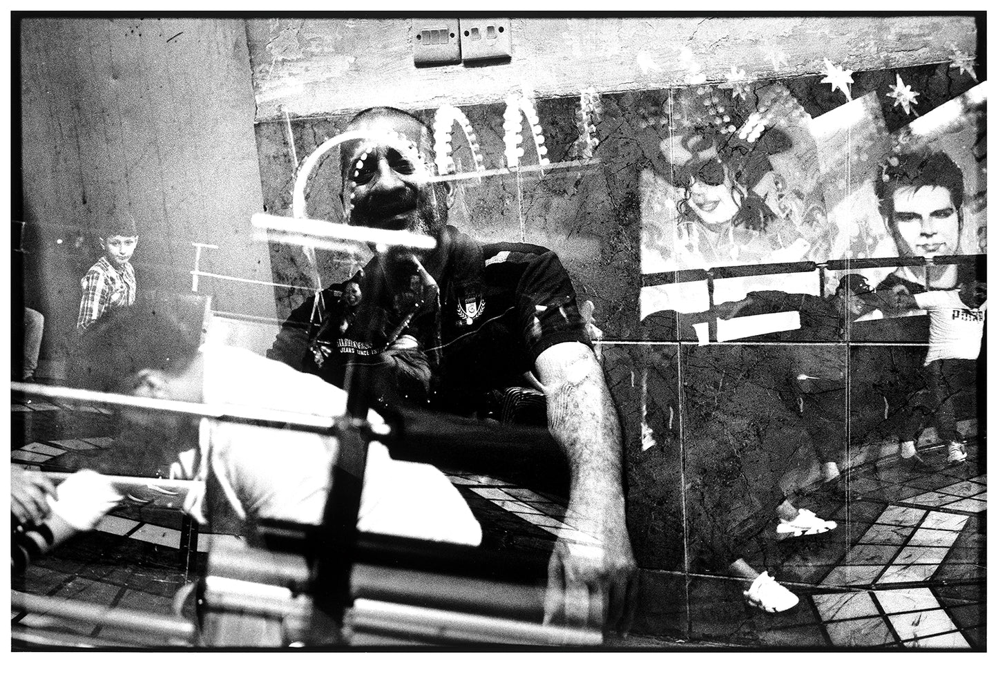 Simon Chang / Special edition of Shepherds and the Slaughterhouse (Pastirji in klavnica)