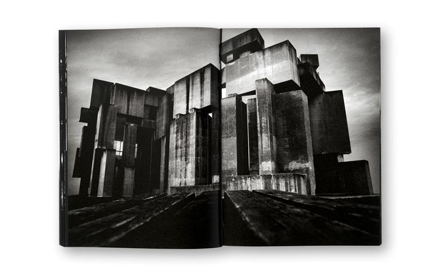 Andreas H. Bitesnich / Deeper Shades #04 Vienna