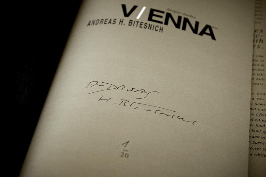 Andreas H. Bitesnich / Deeper Shades #04 Vienna