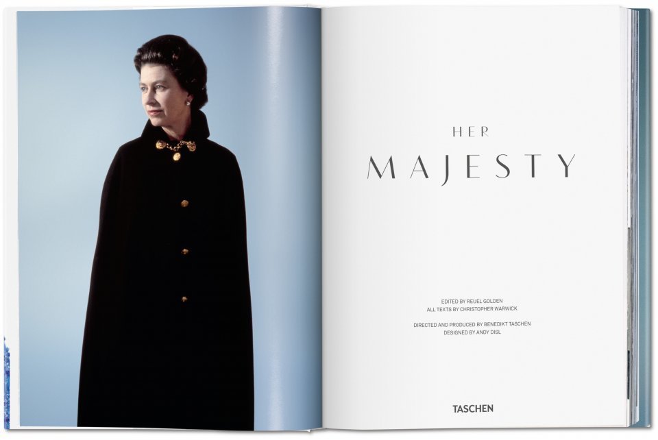 Her Majesty. A Photographic History 1926–2020
