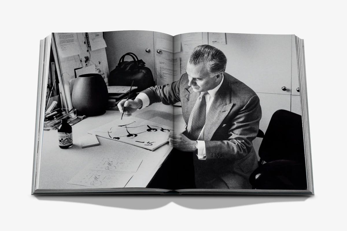 Fashionphile: The Book of Iconic Shoes