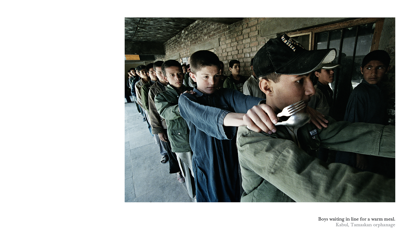 Manca Juvan / Afganistan: Unordinary Lives